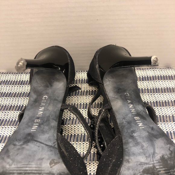 Gianni Bini Heels - Picture 8 of 16